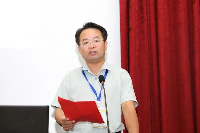 【百廿华诞】黄冈中学成功举办2024年湖北省中学生物理竞赛卓越人才培养论坛(图2)
