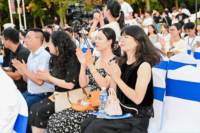 2024智慧星火数字新媒体人才校企合作智库启动仪式在武工院开启(图7)
