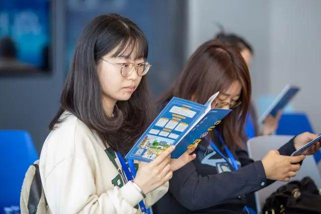 必威网站：丰台区举办2024年校企洽谈活动(图3)