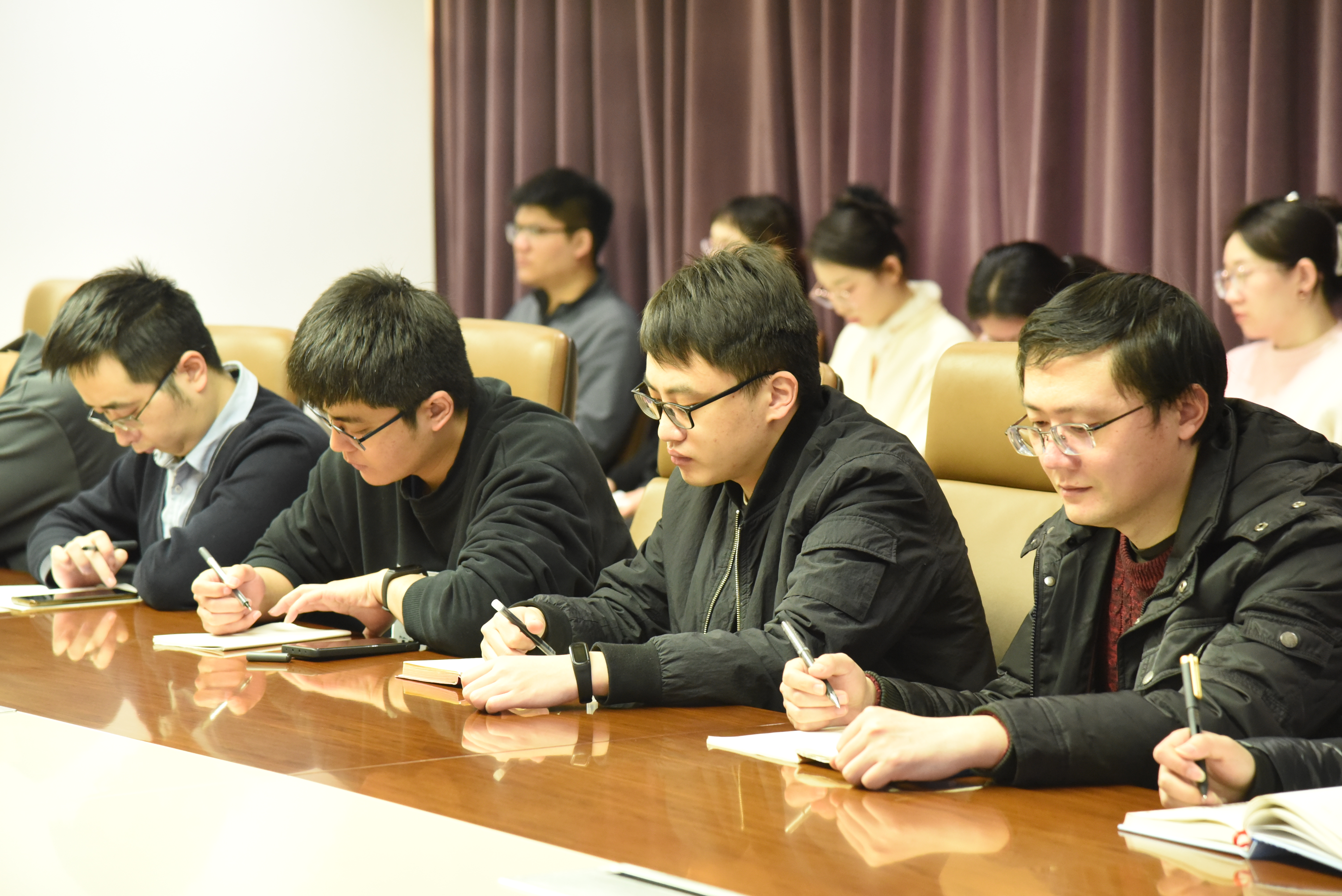 人才强企成长共赢世纪天鸿召开2024管培生座谈会(图2)