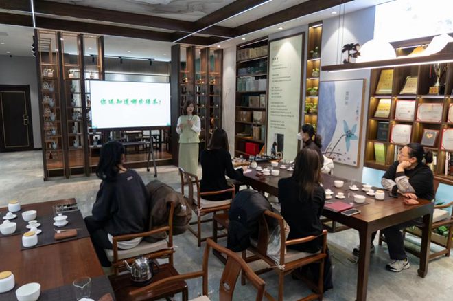 必威咨询：聚天下英才筑发展新基！2024年青岛市市南区人社局人才工作成果丰硕(图3)
