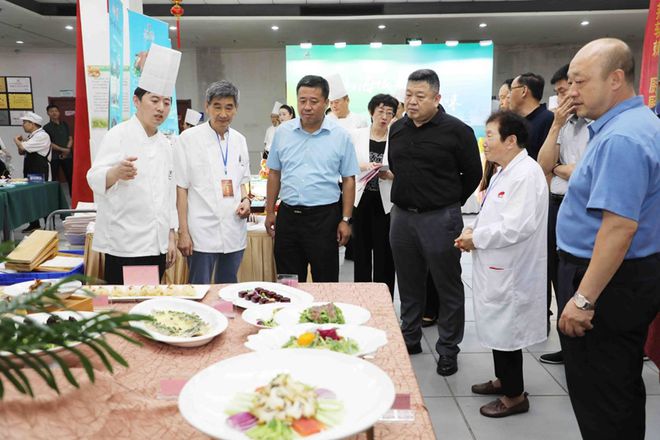 必威咨询：聚天下英才筑发展新基！2024年青岛市市南区人社局人才工作成果丰硕(图13)