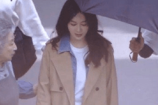 推特芋圆呀呀冰淇淋JK：社交媒体引爆的次元壁美食革命(图5)