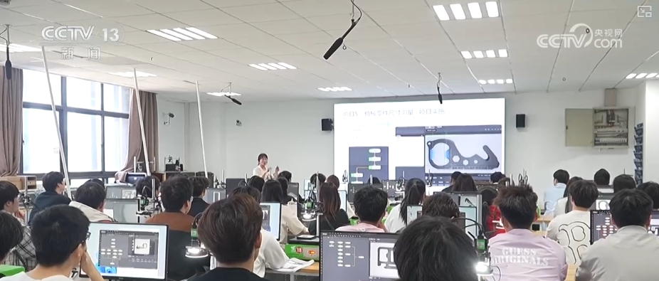 必威网站：前沿技术催生“数”“智”新职业引进来、走出去厚植人才成长沃土(图18)