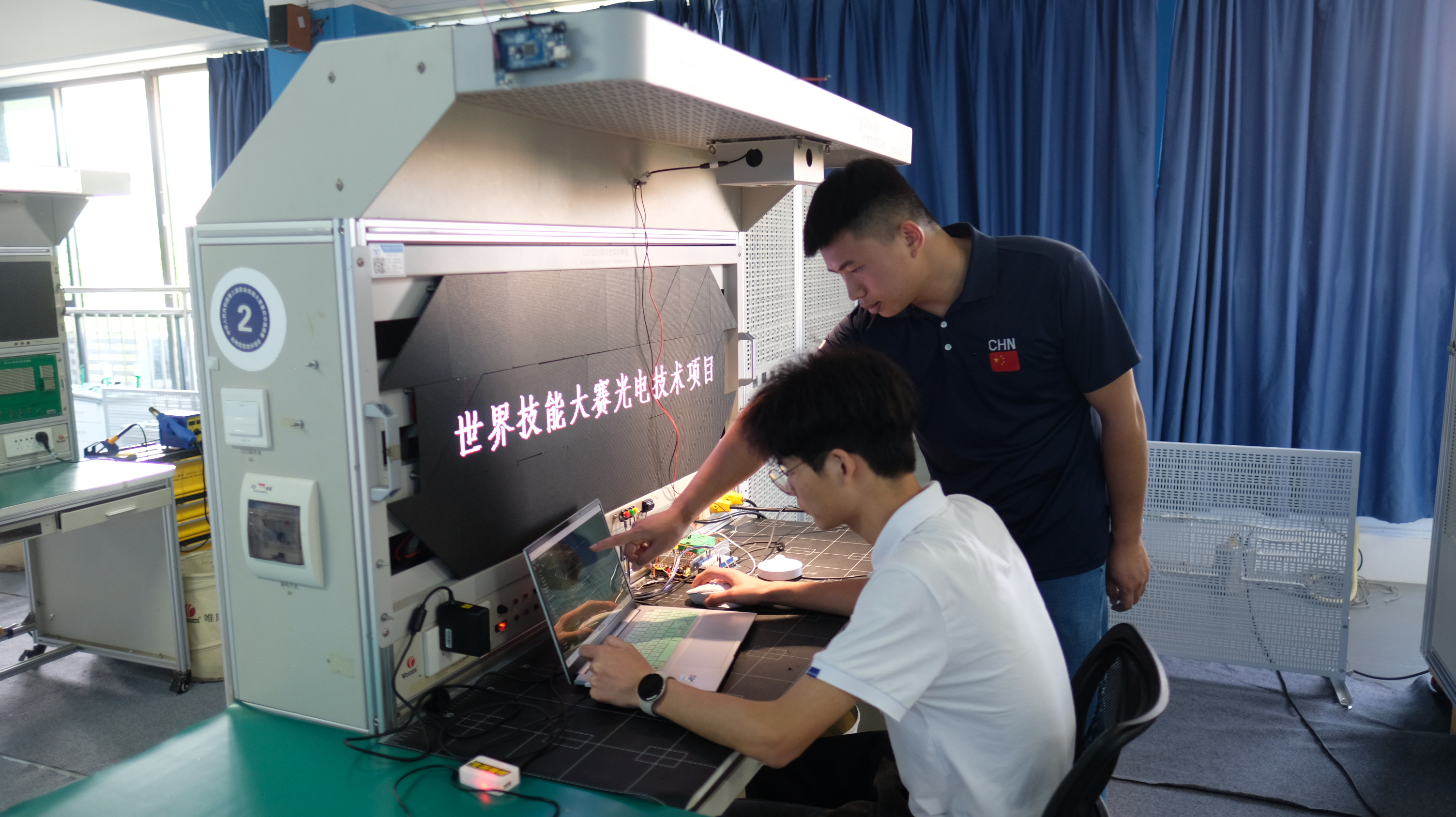 校企合作产教融合跑出职业教育人才培养“加速度”(图2)