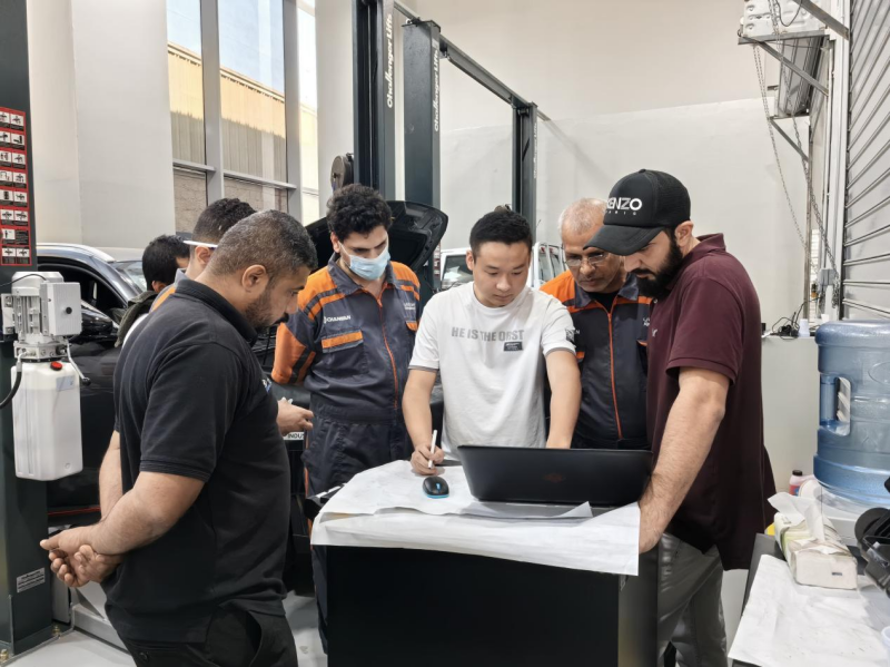 必威网站：产教融合培育“未来工匠”!重庆这所学校的学生让企业“用得上、离不开”(图6)