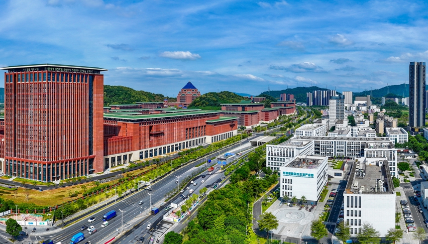 “百万英才汇南粤”教育科技人才大融通(图1)