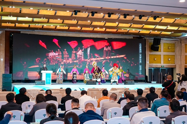 必威网站：百城携手线重庆百城旅游营销活动在渝启动(图2)