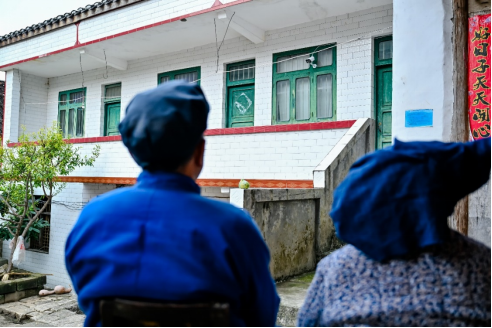 从花江峡谷大桥出发：探访“多彩贵州移起向新”(图9)