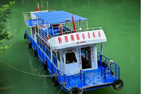 从花江峡谷大桥出发：探访“多彩贵州移起向新”(图12)