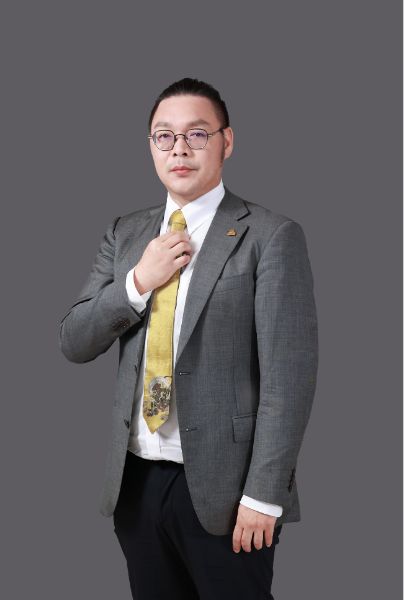 雅生活集团陈思杨：荣获第十七届时代营销盛典“年度卓越管理奖”(图2)