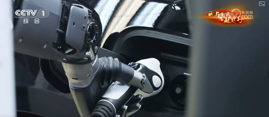 跑通“产学研用”一体化创新马拉松场景!具身智能实战中升级本领(图21)