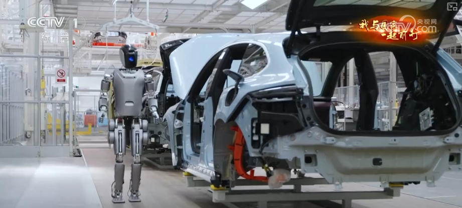 跑通“产学研用”一体化创新马拉松场景!具身智能实战中升级本领(图22)