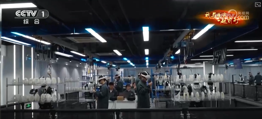 跑通“产学研用”一体化创新马拉松场景!具身智能实战中升级本领(图36)