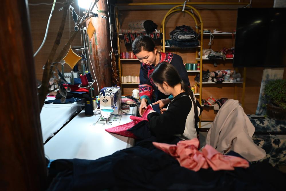 代表委员在身边丨爱拼会赢着力稳就业促增收(图7)