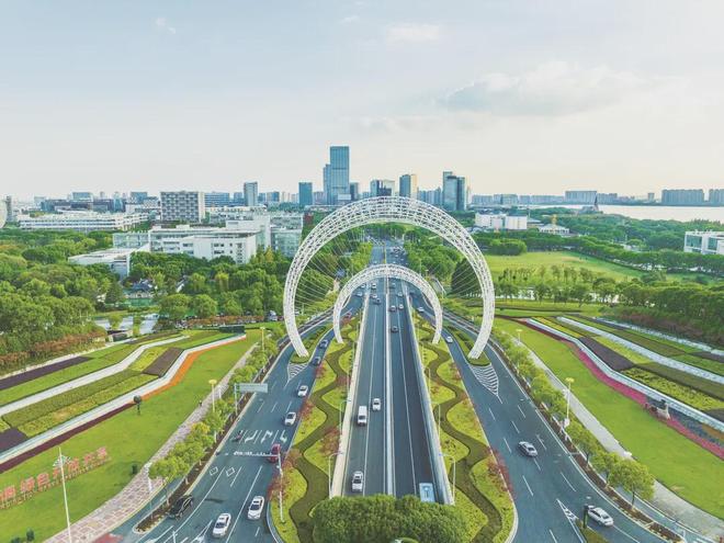 必威网站：教育、科技、人才融出发展“加速度”↗(图1)