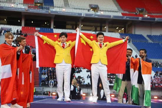 必威首页：奋进五年教育答卷产教融合锻造支撑产业升级的上海职业教育(图1)