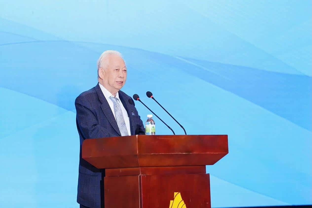必威首页：多方权威聚力共推口腔卫生技师人才培养高质量发展(图2)
